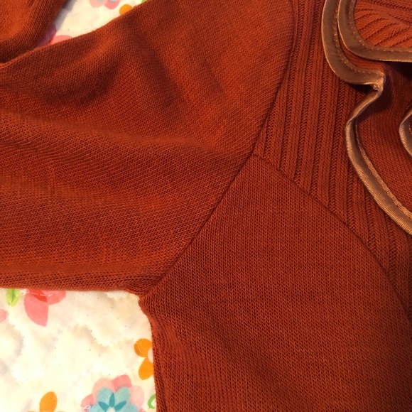 Tiziana Cervasio Sweater - Picture 5 of 5